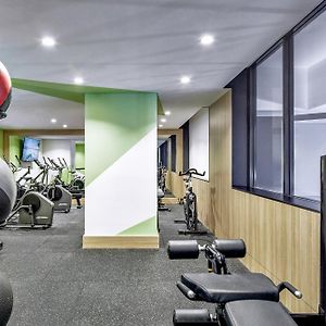 Meriton Suites Pitt Street